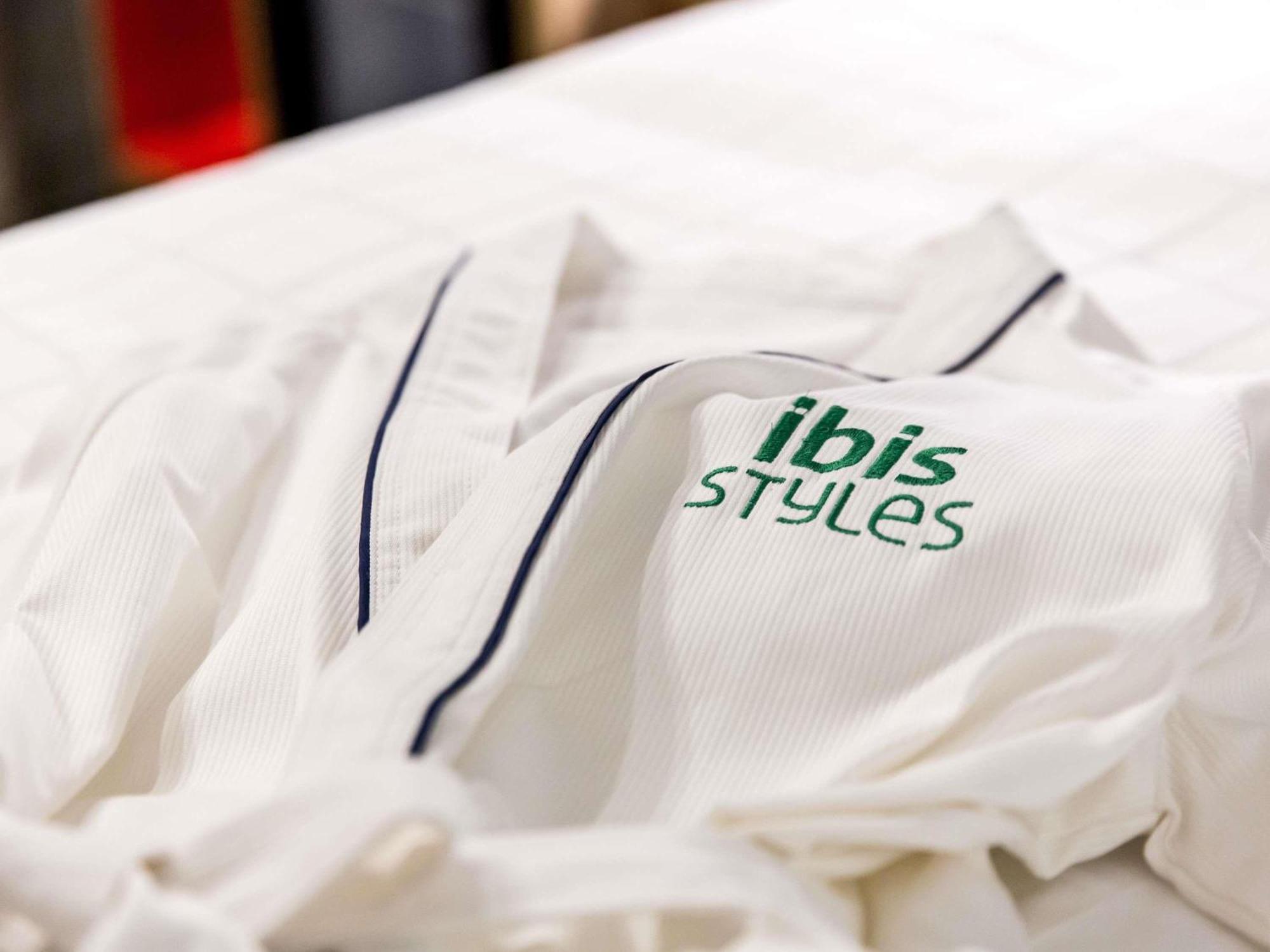 Ibis Styles Ambassador Seoul Myeong-Dong Hotel Екстериор снимка
